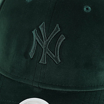 New Era Velour 9forty Neyyan Kadın Yeşil Şapka