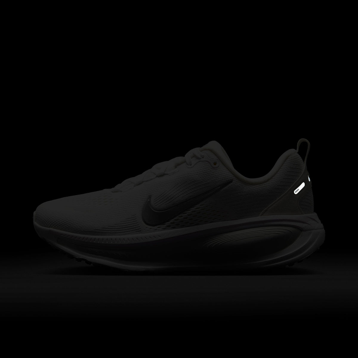Nike Vomero 18 Kadın Beyaz Koşu Ayakkabısı