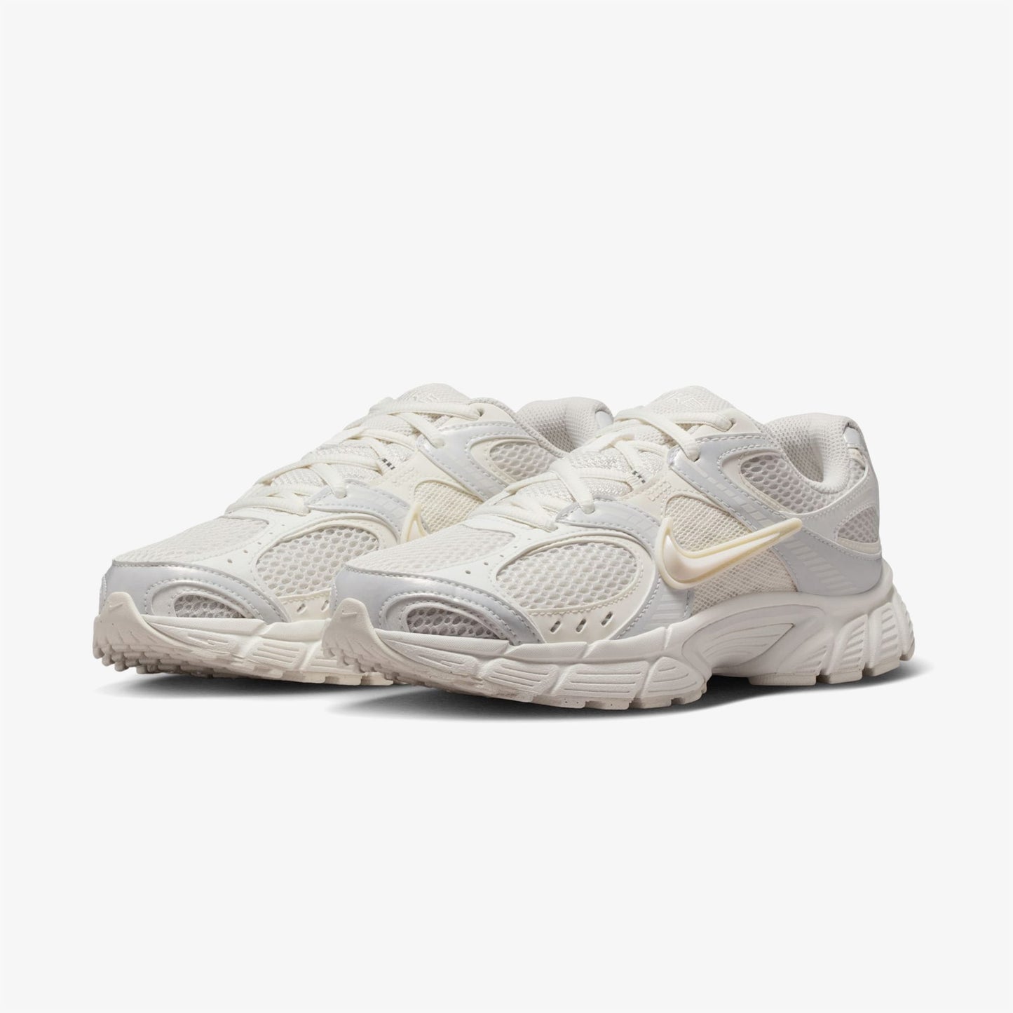 Nike Air Max Moto 2k Erkek Beyaz Spor Ayakkabı