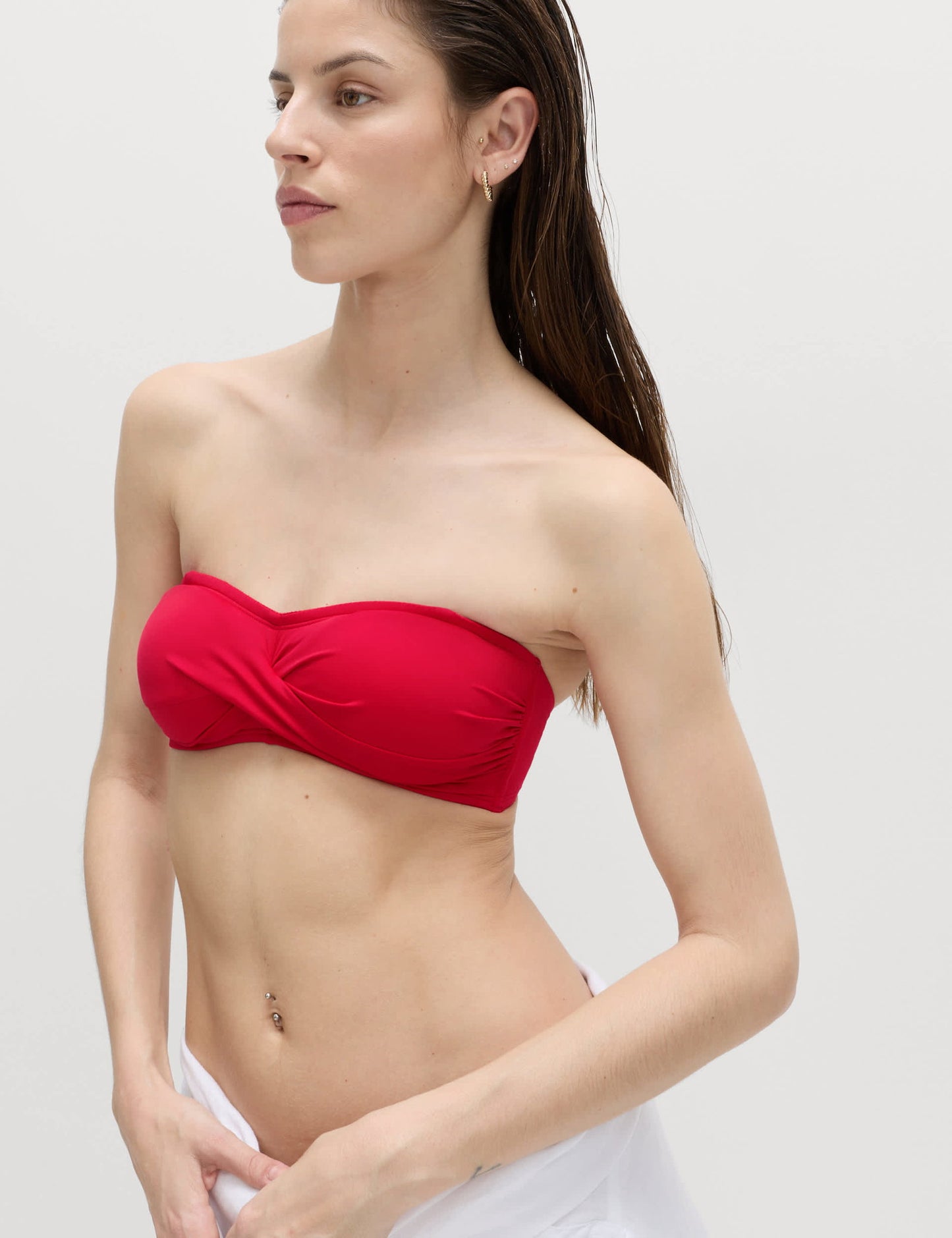 Dolgulu Detaylı Bandeau Bikini Üstü
