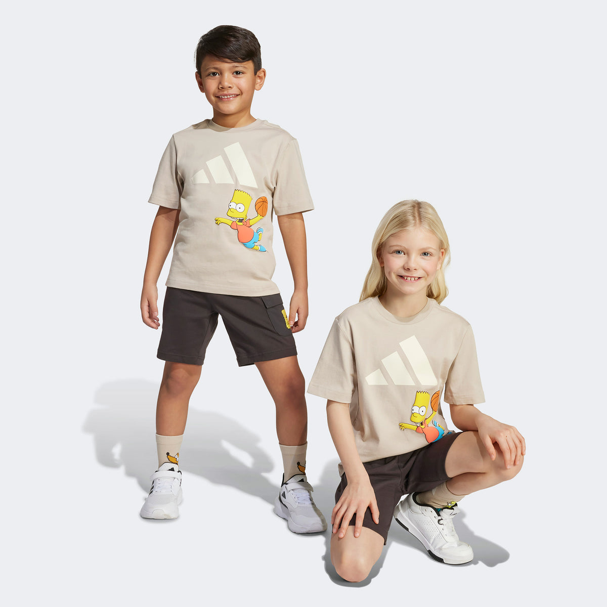 Adidas The Simpsons Çocuk Gri Eşofman Takımı