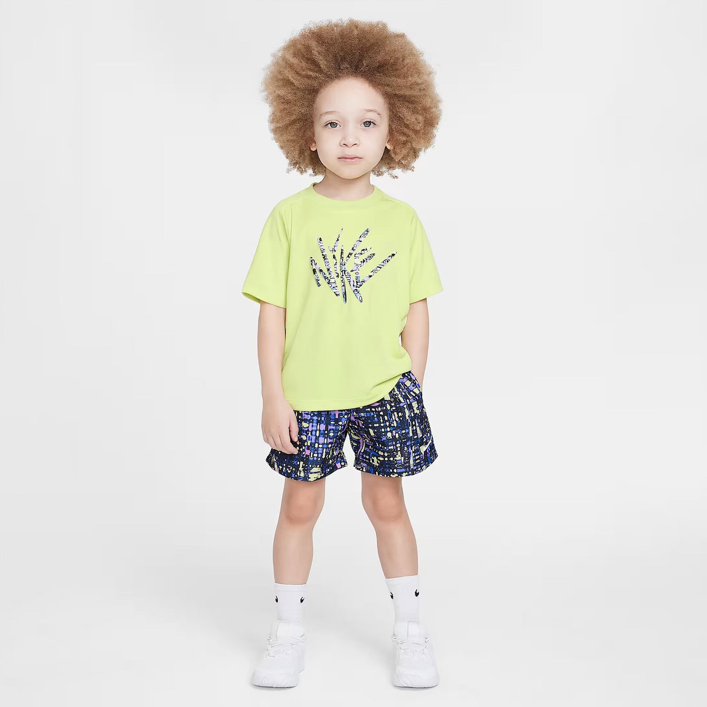 Nike Bold Move Dri Fit Çocuk Lacivert Şort