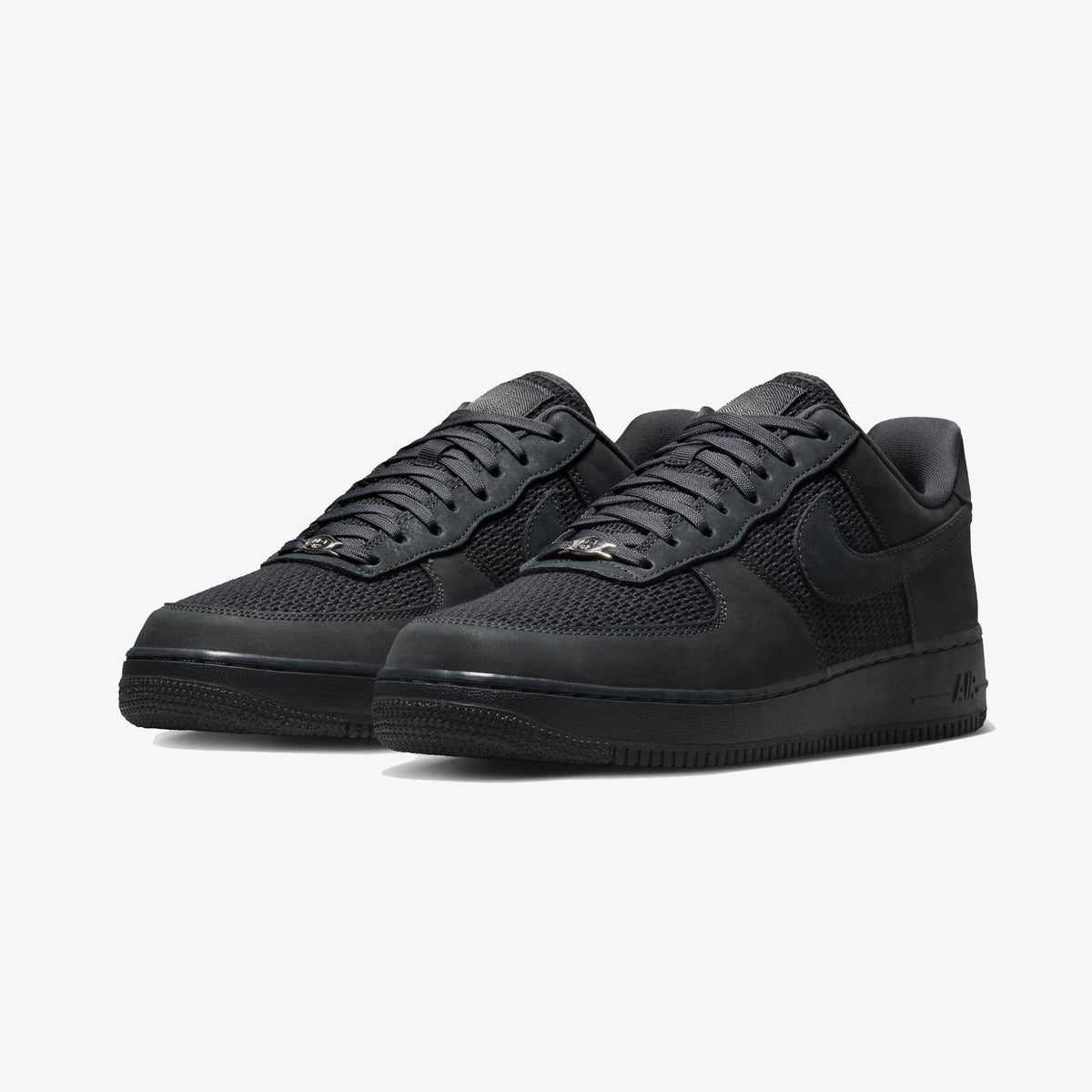 Nike Aır Force 1 '07 Lv8 Erkek Siyah Spor Ayakkabı