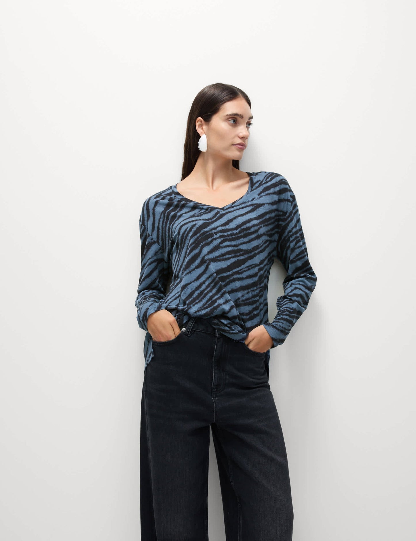 Modal V-yaka Relaxed Fit Bluz