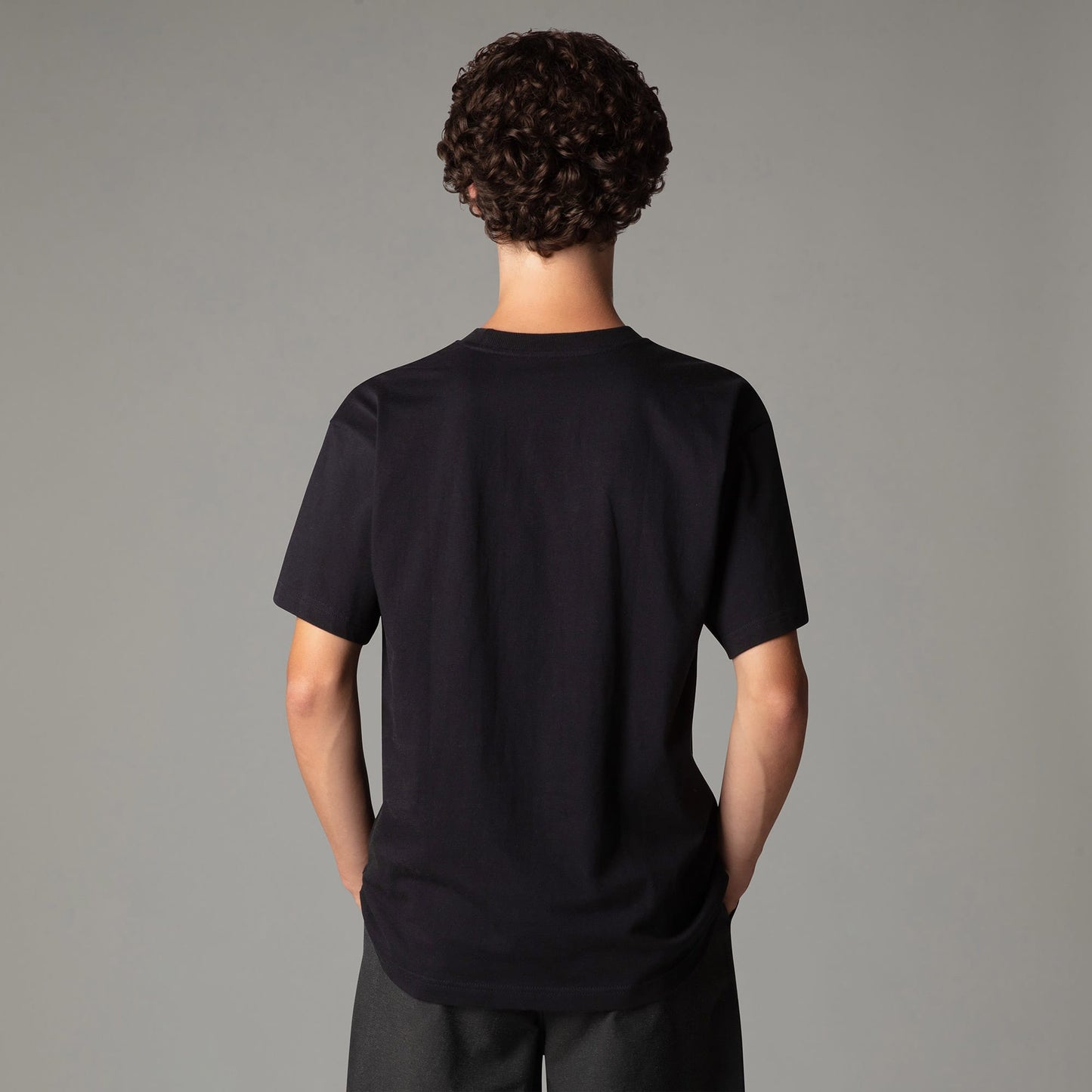 The North Face Heavyweight Relaxed Erkek Siyah Tişört