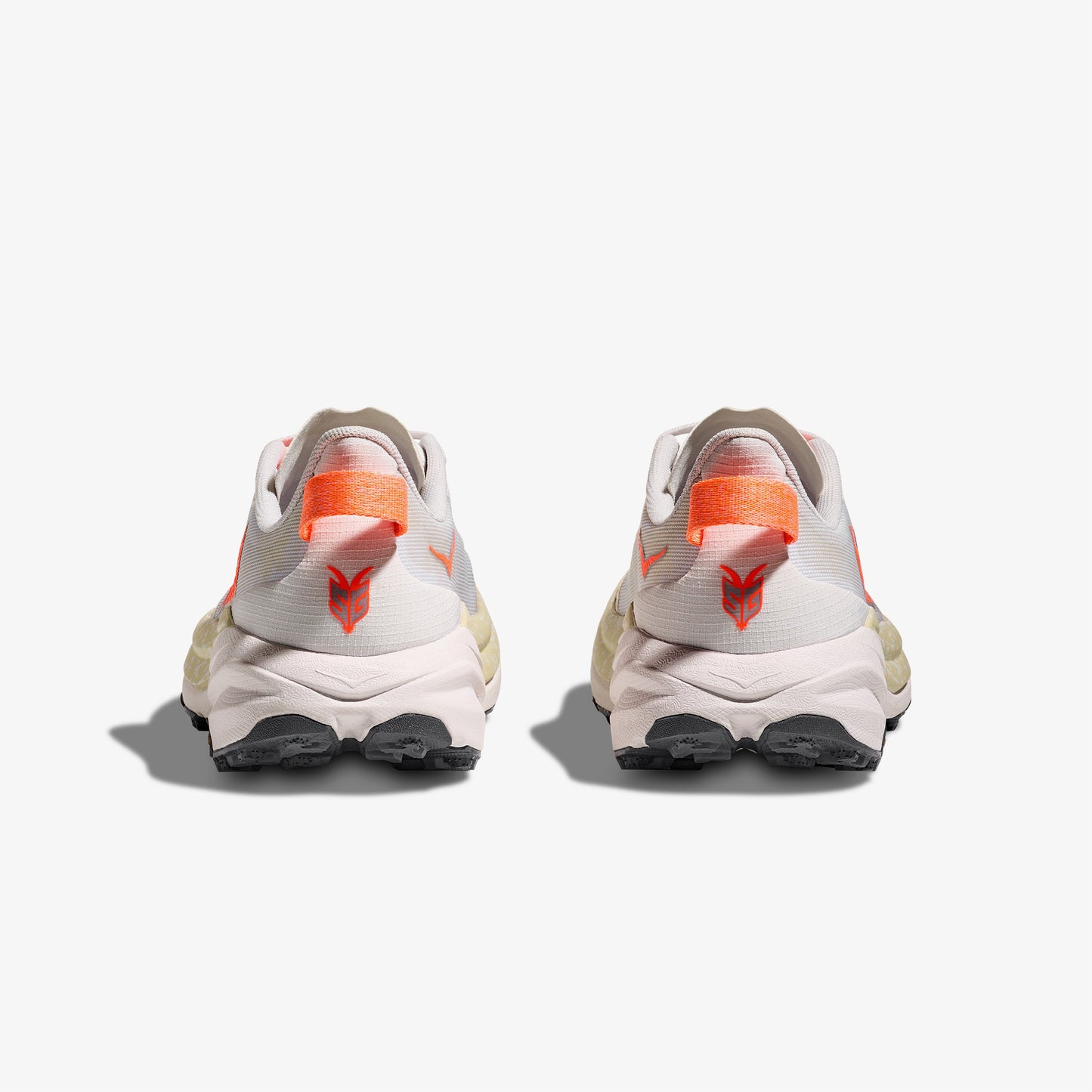 Hoka speedgoat 6 Kadın Beyaz Koşu Ayakkabısı