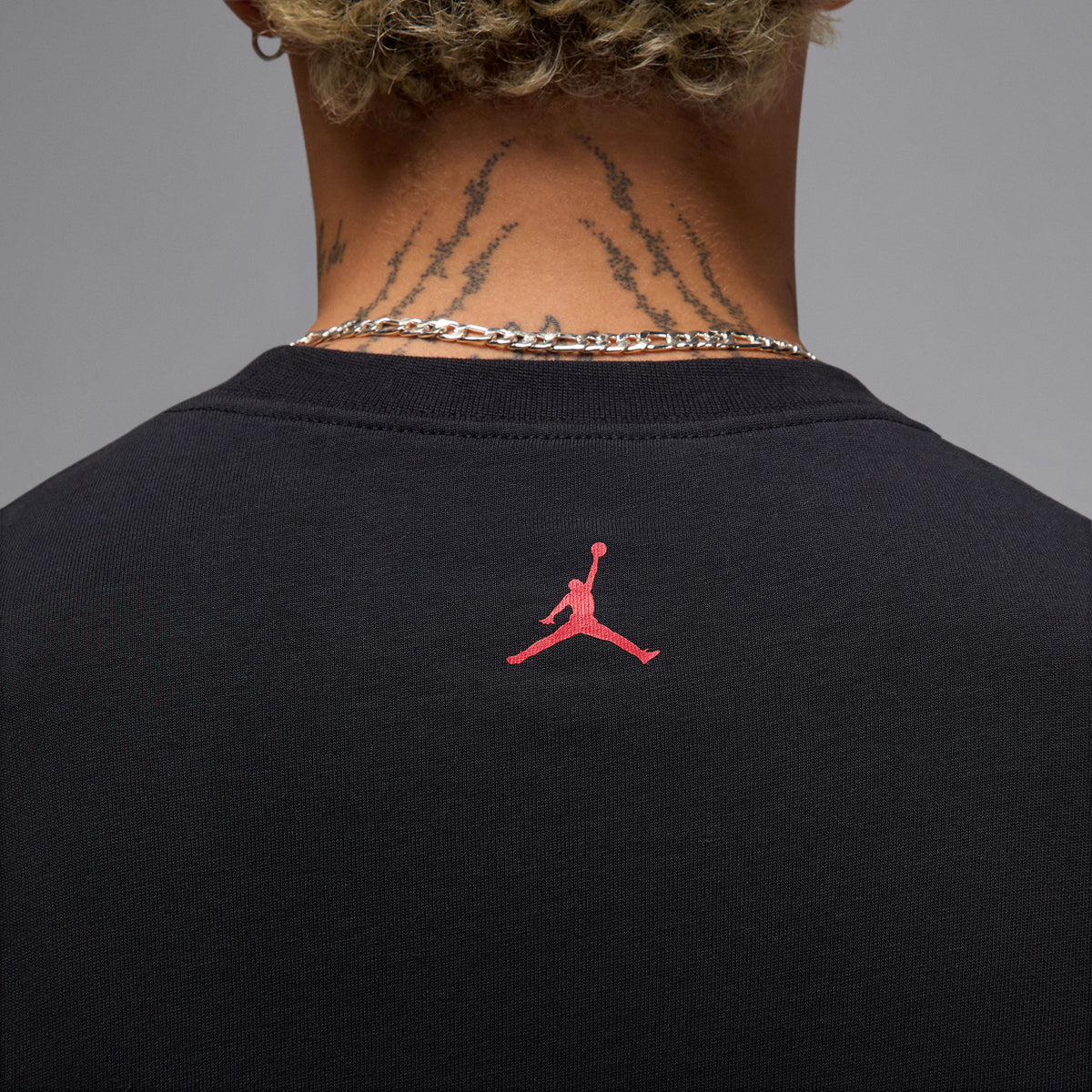 Jordan Brand Sneaker Yamalı Erkek Siyah T-shirt