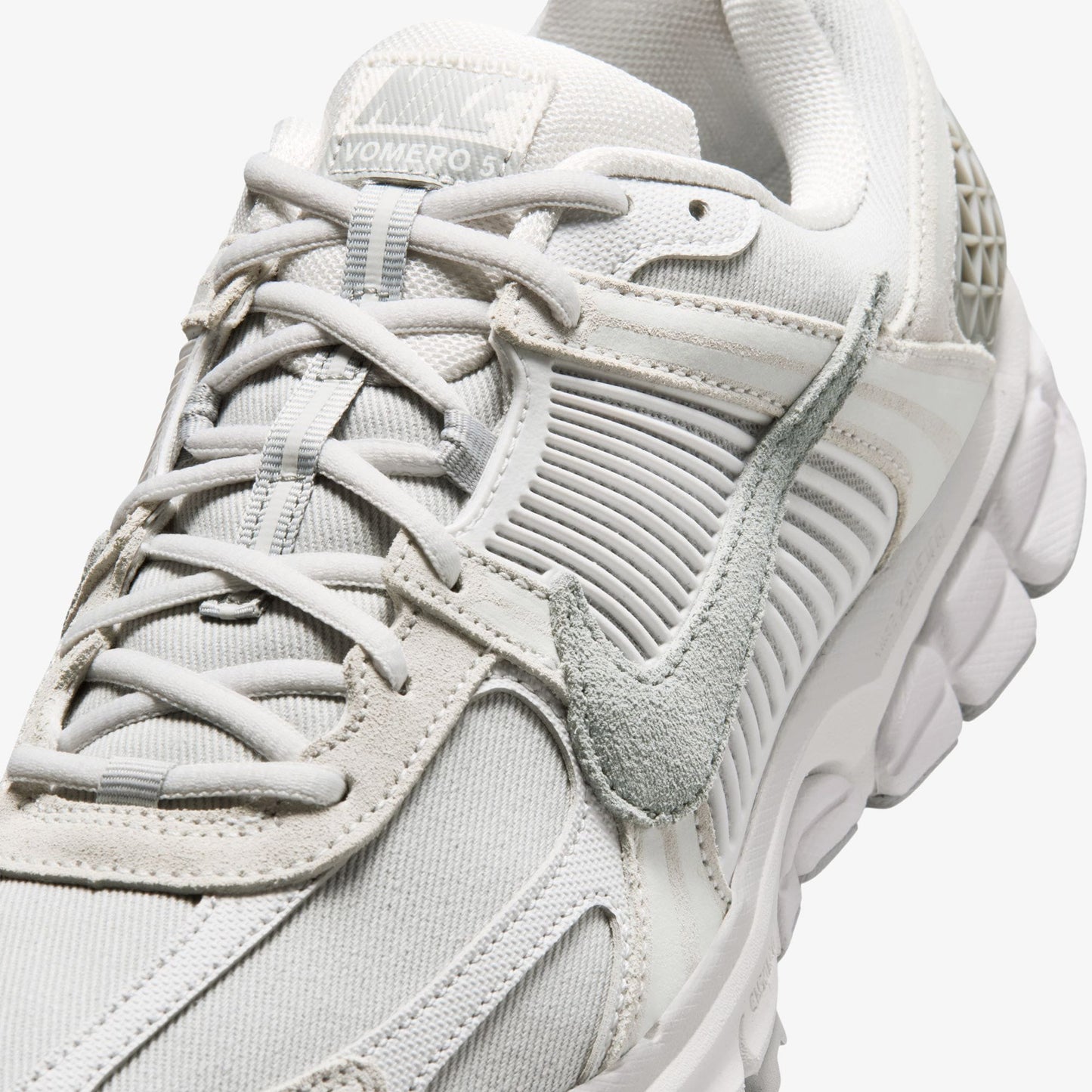 Nike Zoom Vomero 5 Se Erkek Beyaz Spor Ayakkabı