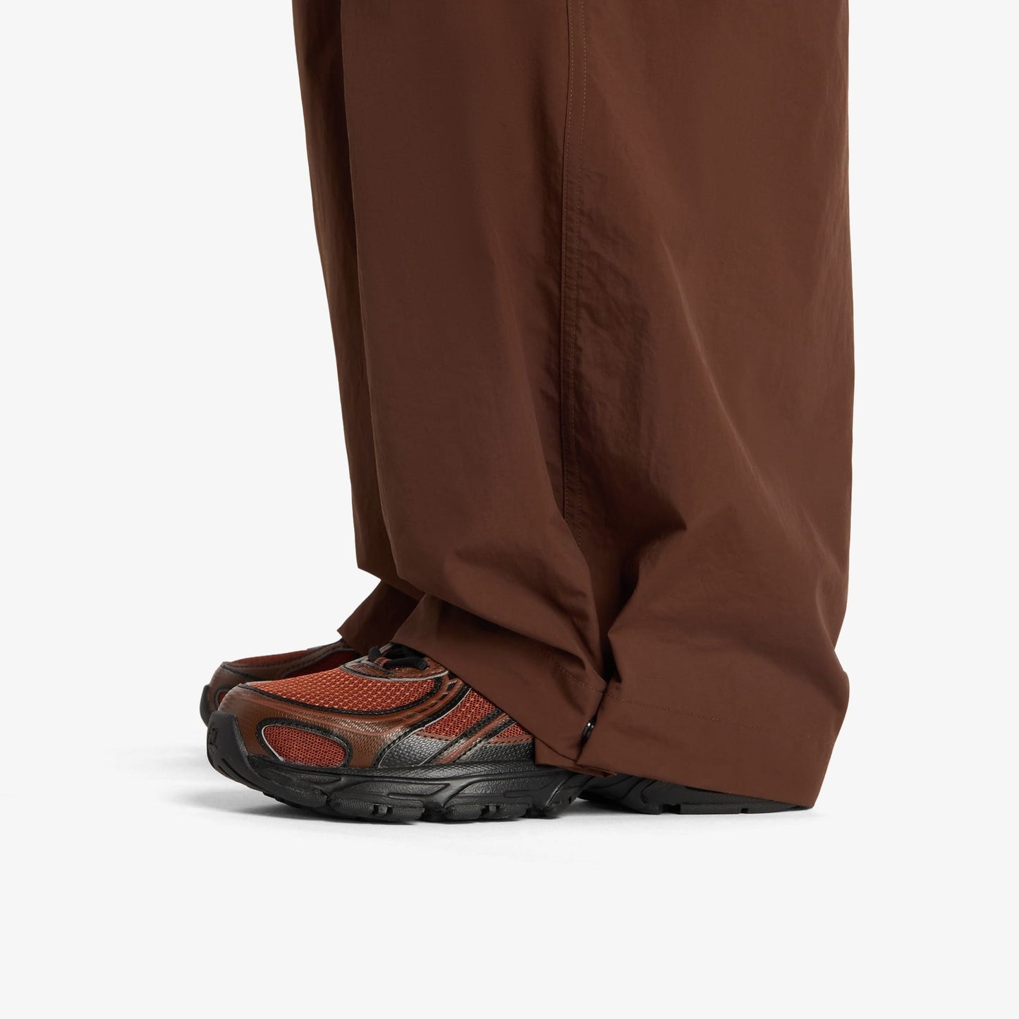 New Balance Woven Cargo Kadın Kahverengi Eşofman Altı