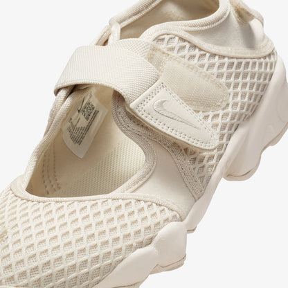 Nike Air Rift Kadın Beyaz Spor Ayakkabı