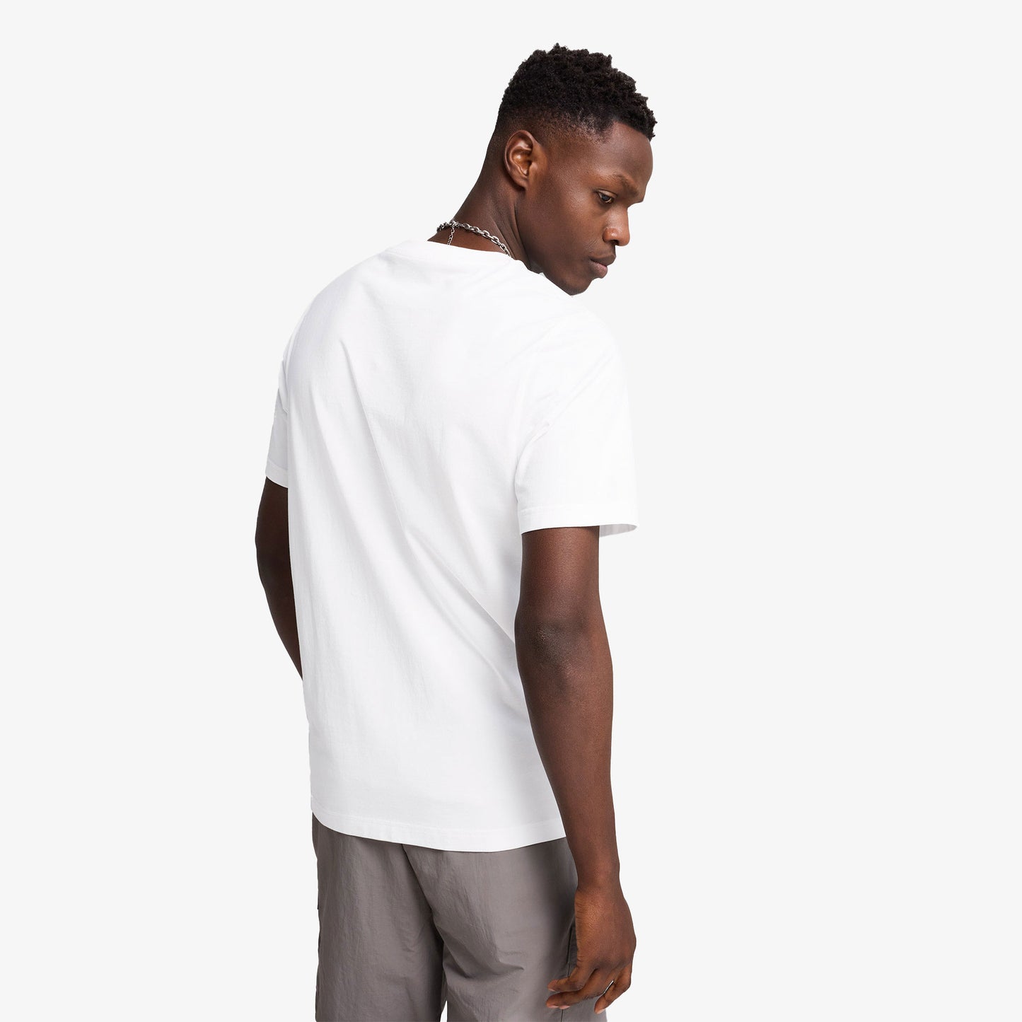 Puma Wardrobe Ess Erkek Beyaz T-shirt