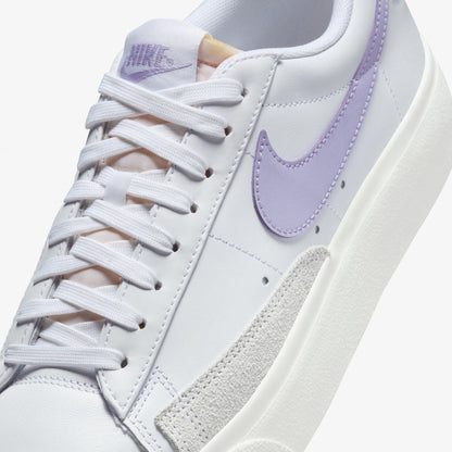 Nike Blazer Low Platform Kadın Beyaz Spor Ayakkabı