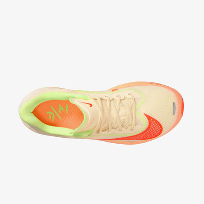 Nike Zoom Fly 6 Kadın Beyaz Koşu Ayakkabısı