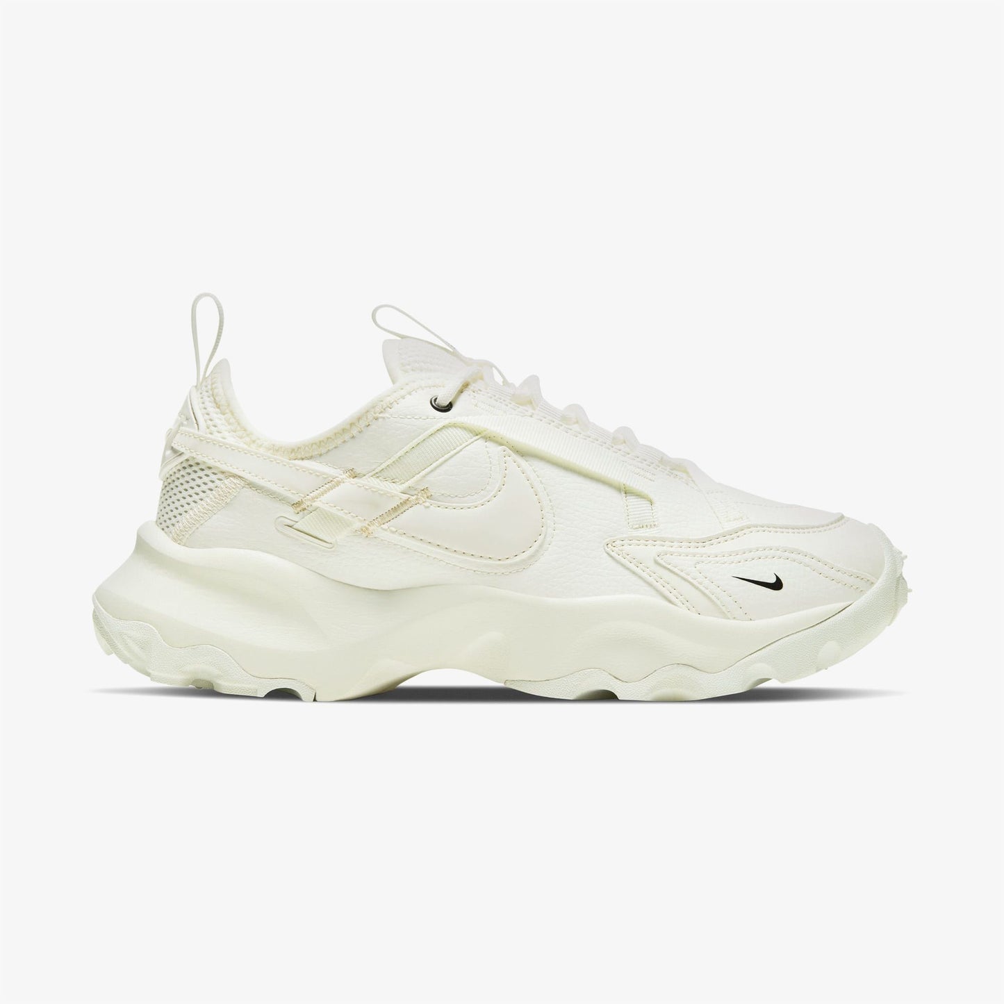 Nike Tc 7900 Kadın Beyaz Sneaker