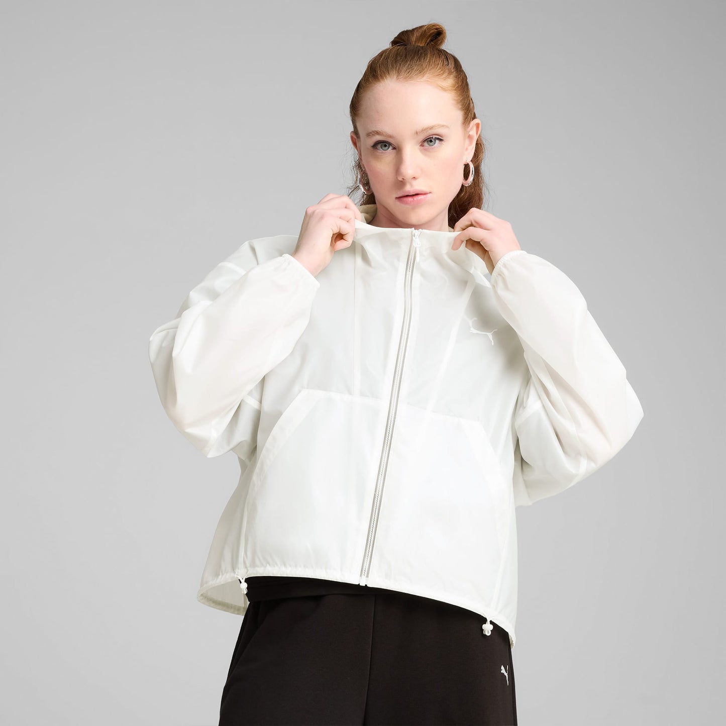 Puma Wardrobe Essentials Oversized Kadın Beyaz Rüzgarlık
