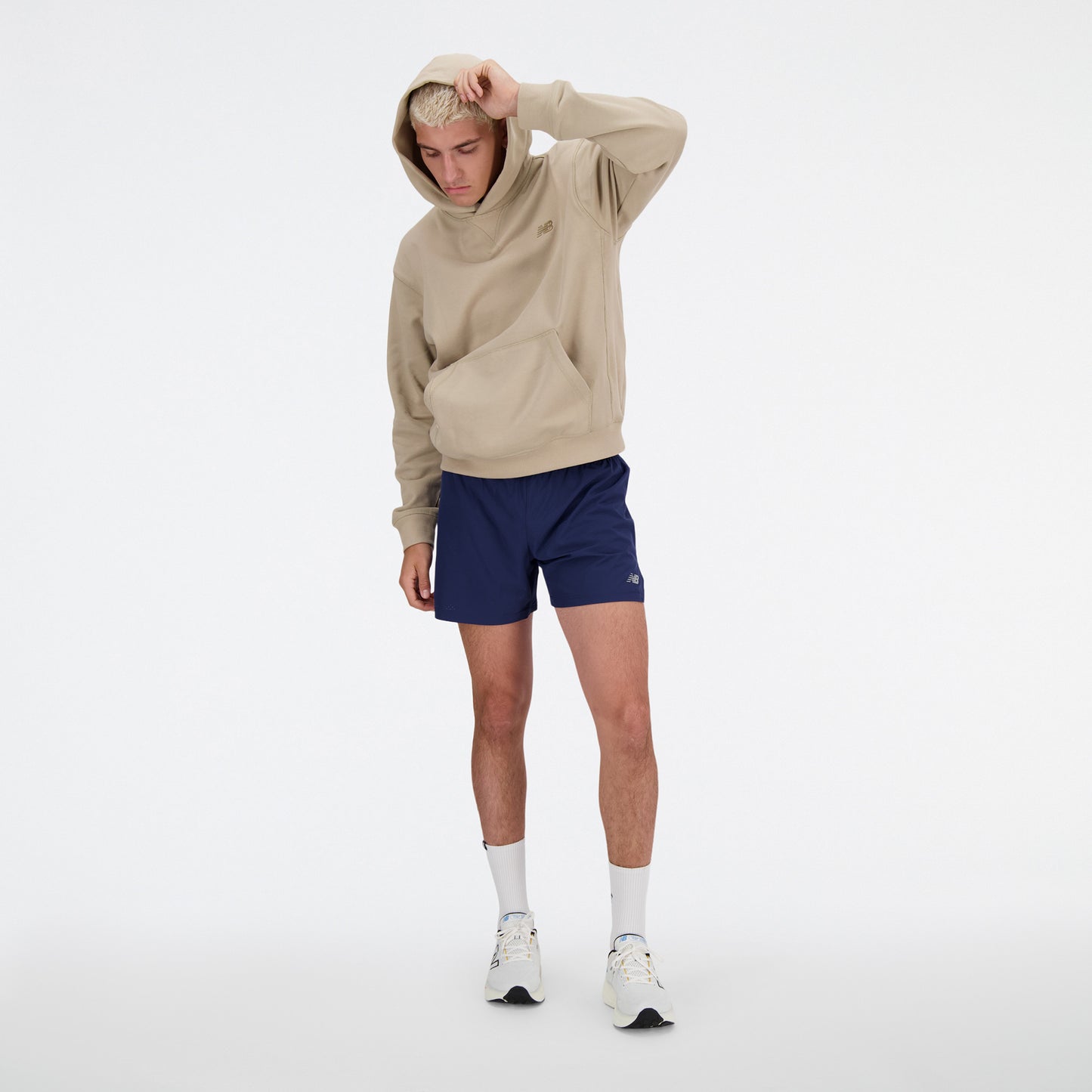 New Balance Athletics French Terry Erkek Bej Sweatshirt