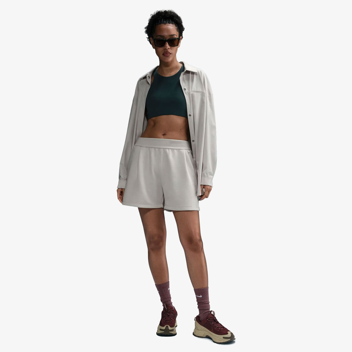 Nike 24.7 Dri-fıt Soft Knit Kadın Beyaz Şort