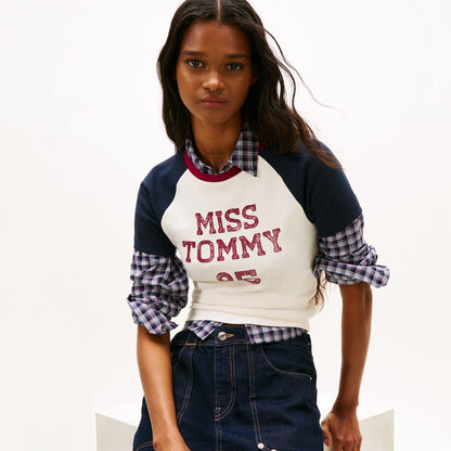 Tommy Hilfiger Slim Fit Miss Tommy Kadın Beyaz T-shirt