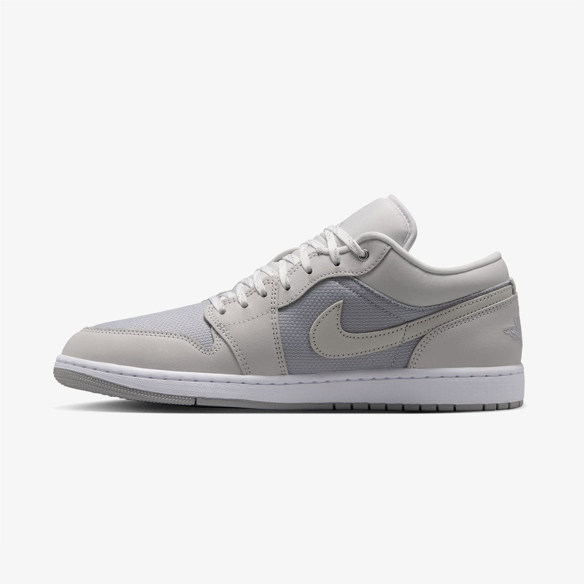 Jordan Air Jordan 1 Low Se Erkek Beyaz Sneaker