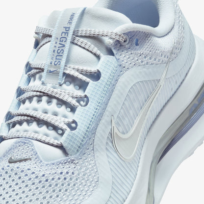 Nike Pegasus Premium Kadın Gri Koşu Ayakkabısı