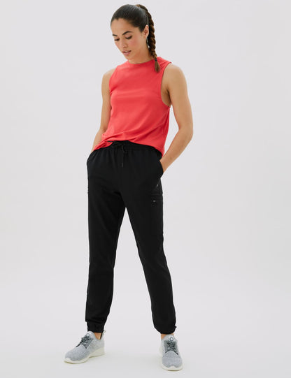 Stormwear™ Straight Leg Jogger Yürüyüş Pantolonu
