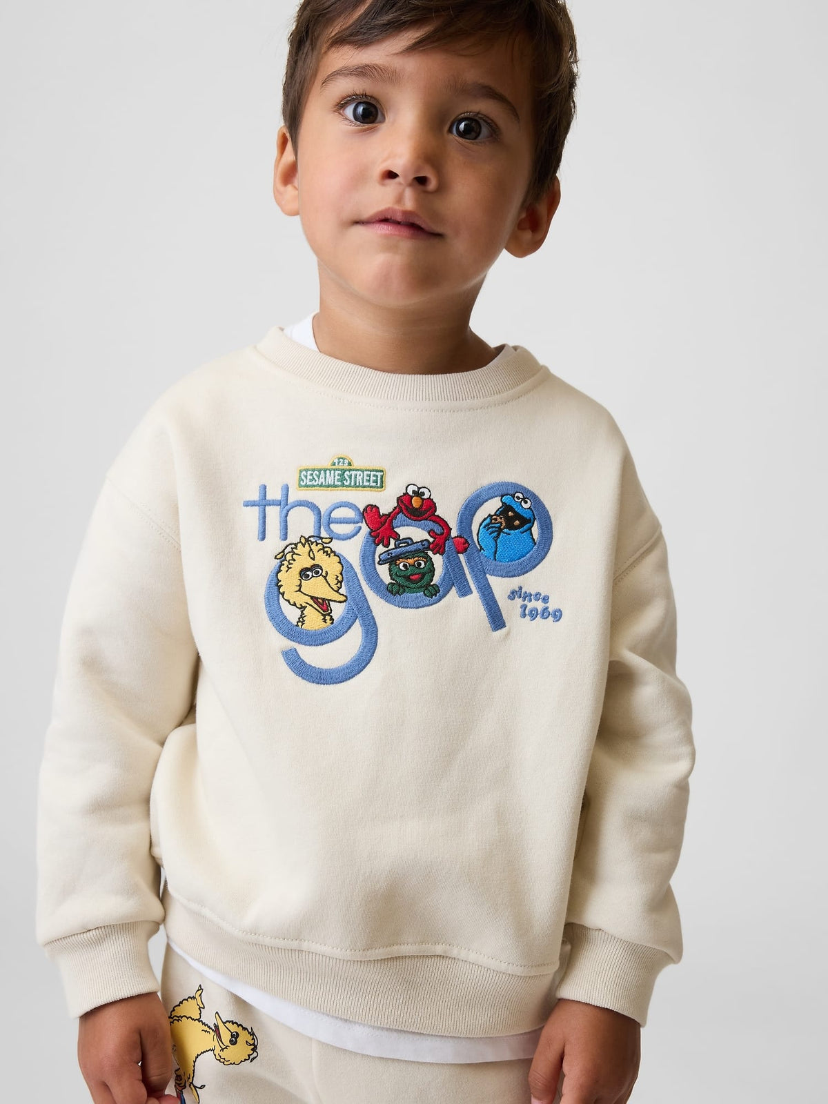 Kırık Beyaz Vintagesoft Sesame Street Sweatshirt