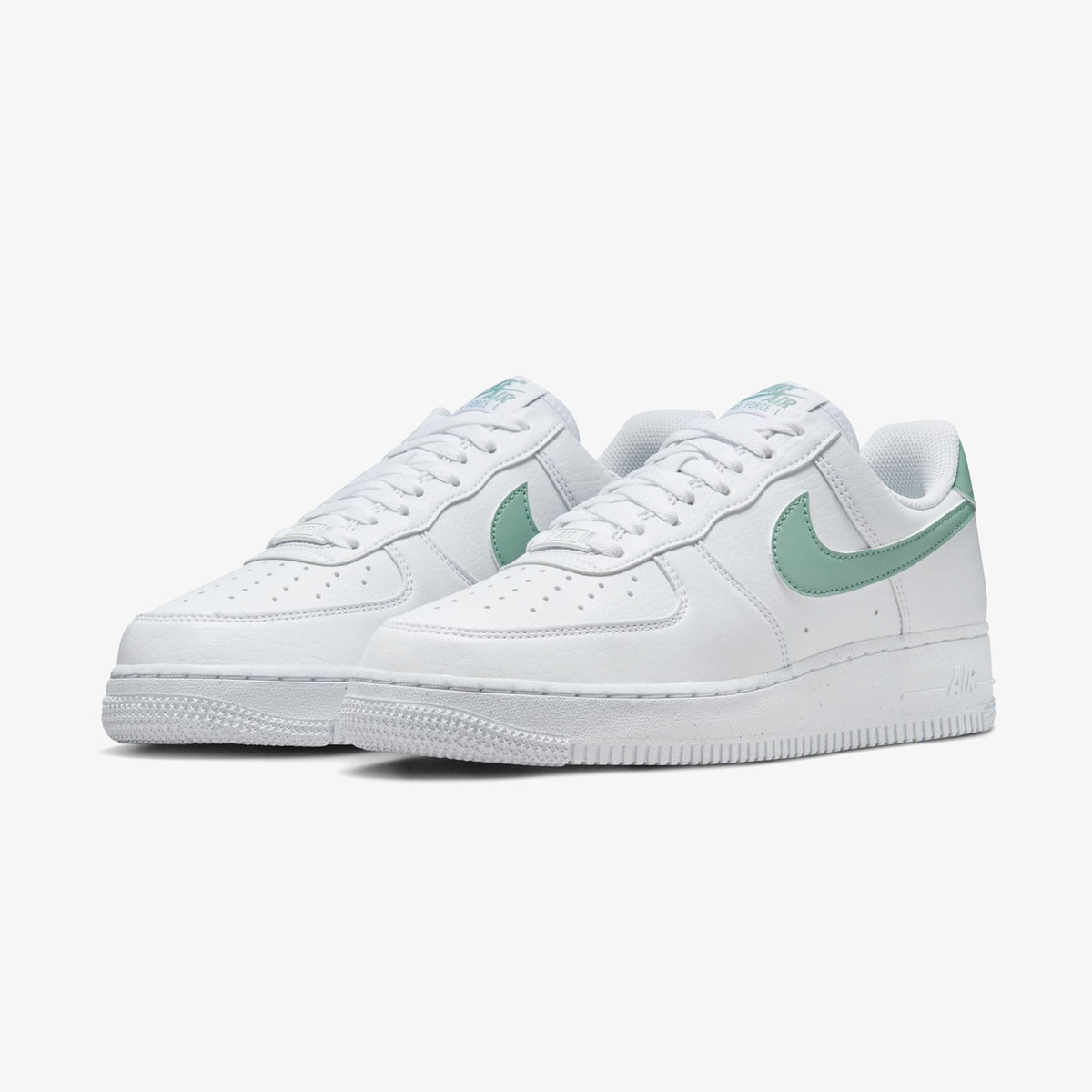 Nike Air Force 1 '07 Next Nature Kadın Beyaz Spor Ayakkabı