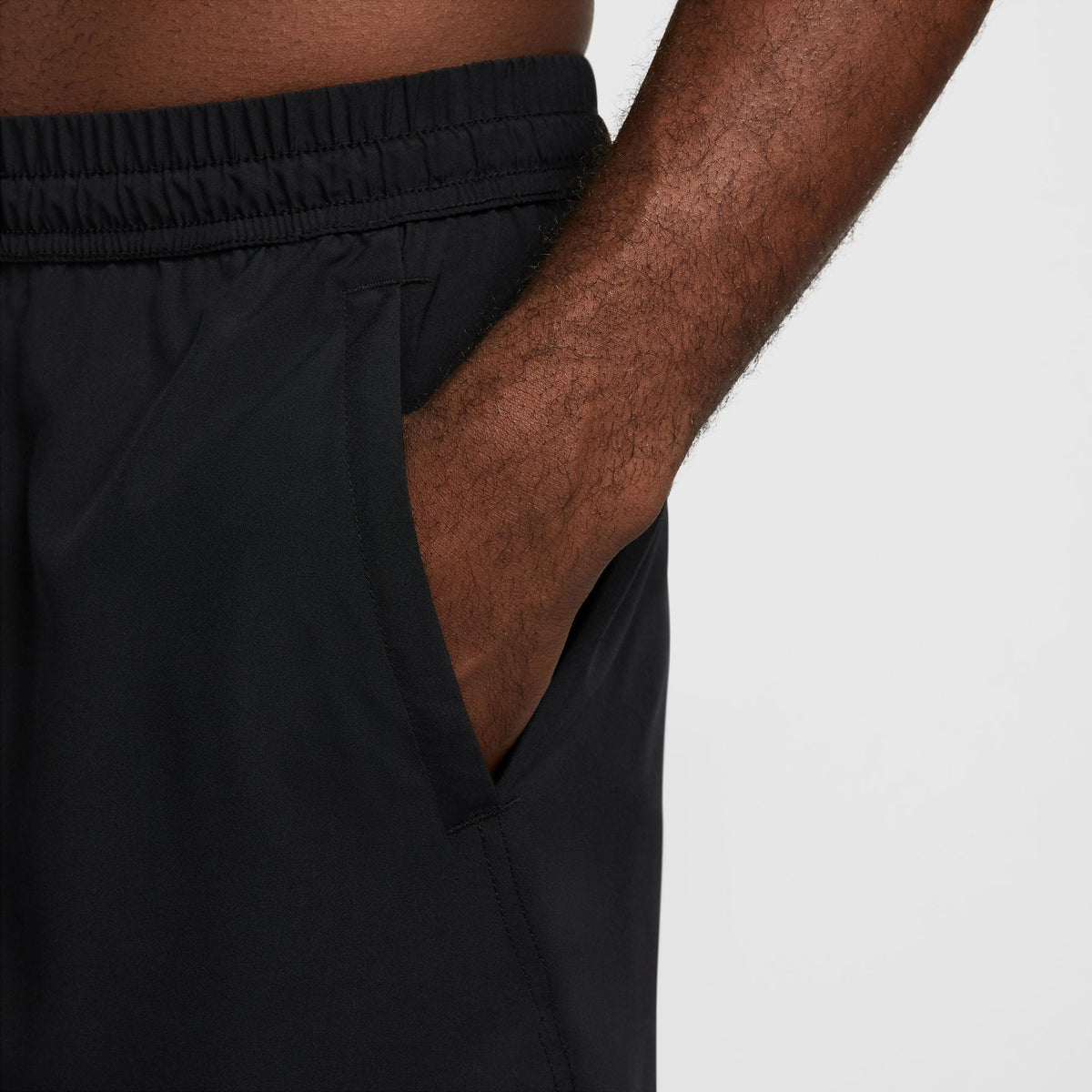 Nike Dri Fit Challenger 18cm Erkek Gri Şort