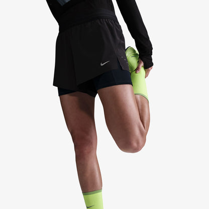 Nike Swift Kadın Siyah Koşu Şortu