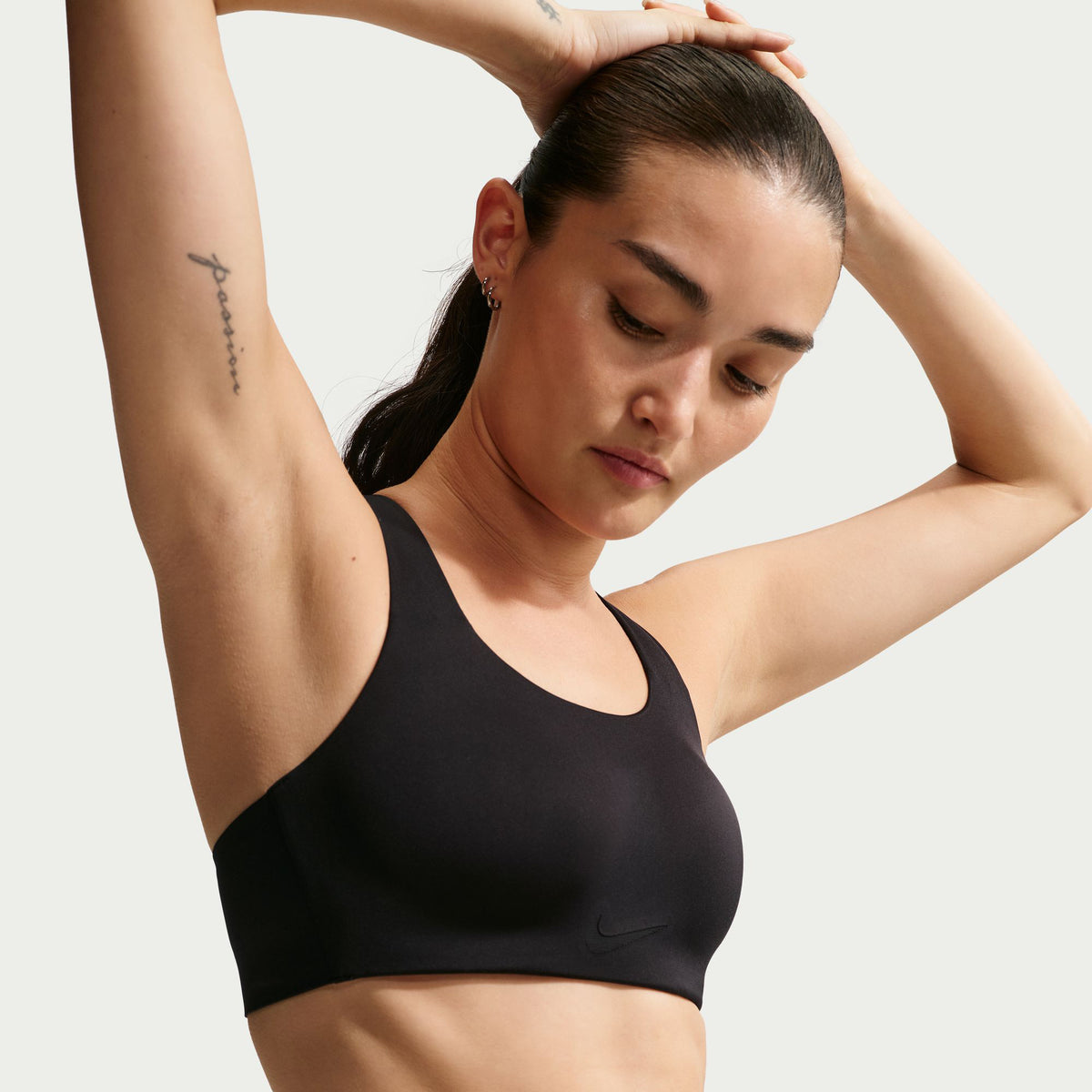 Nike Dri-fit Rival Kadın Siyah Antrenman Bra