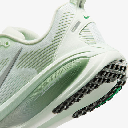 Nike Vomero Premium Kadın Yeşil Koşu Ayakkabısı