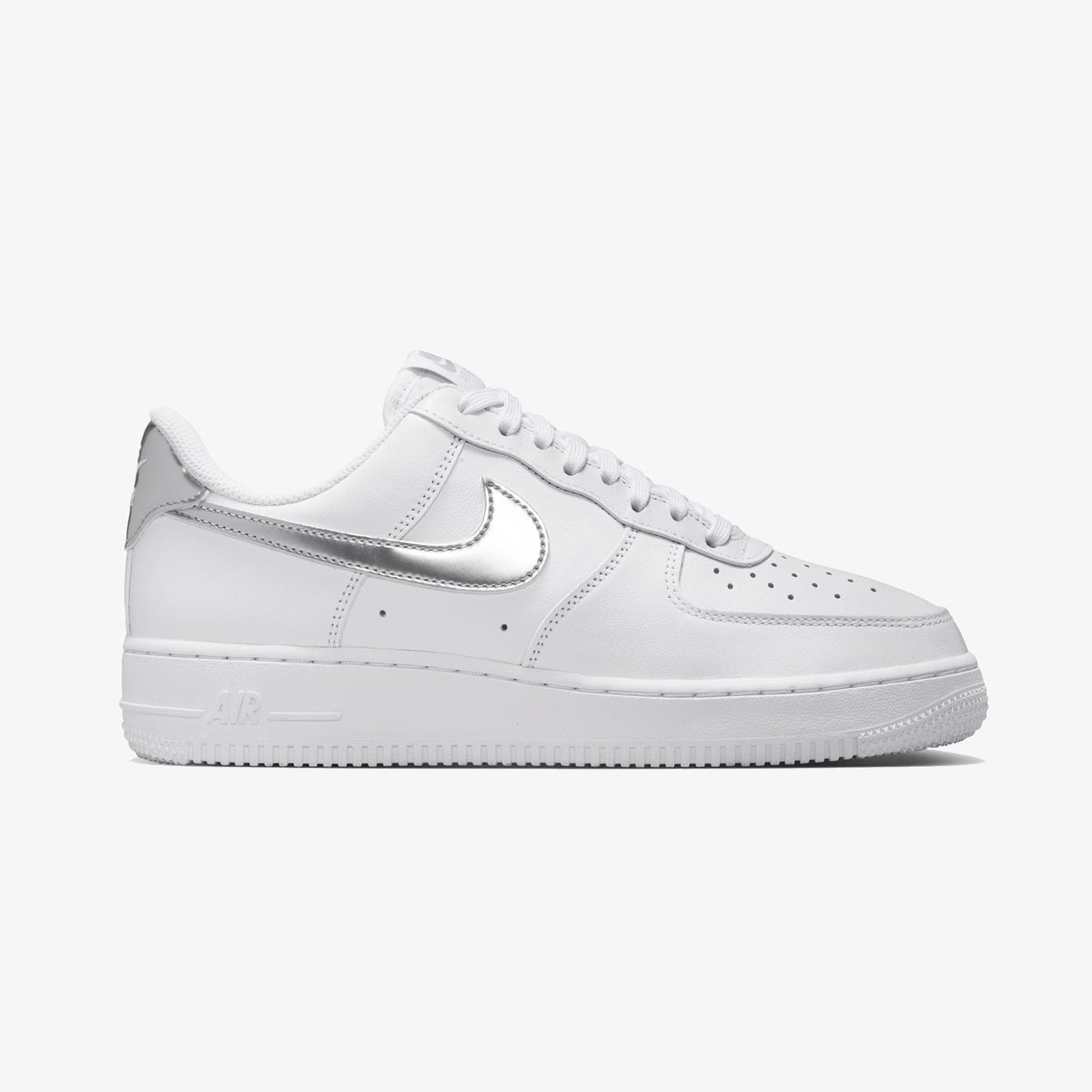 Nike Air Force 1 '07 Se Street 2 Kadın Beyaz Spor Ayakkabı
