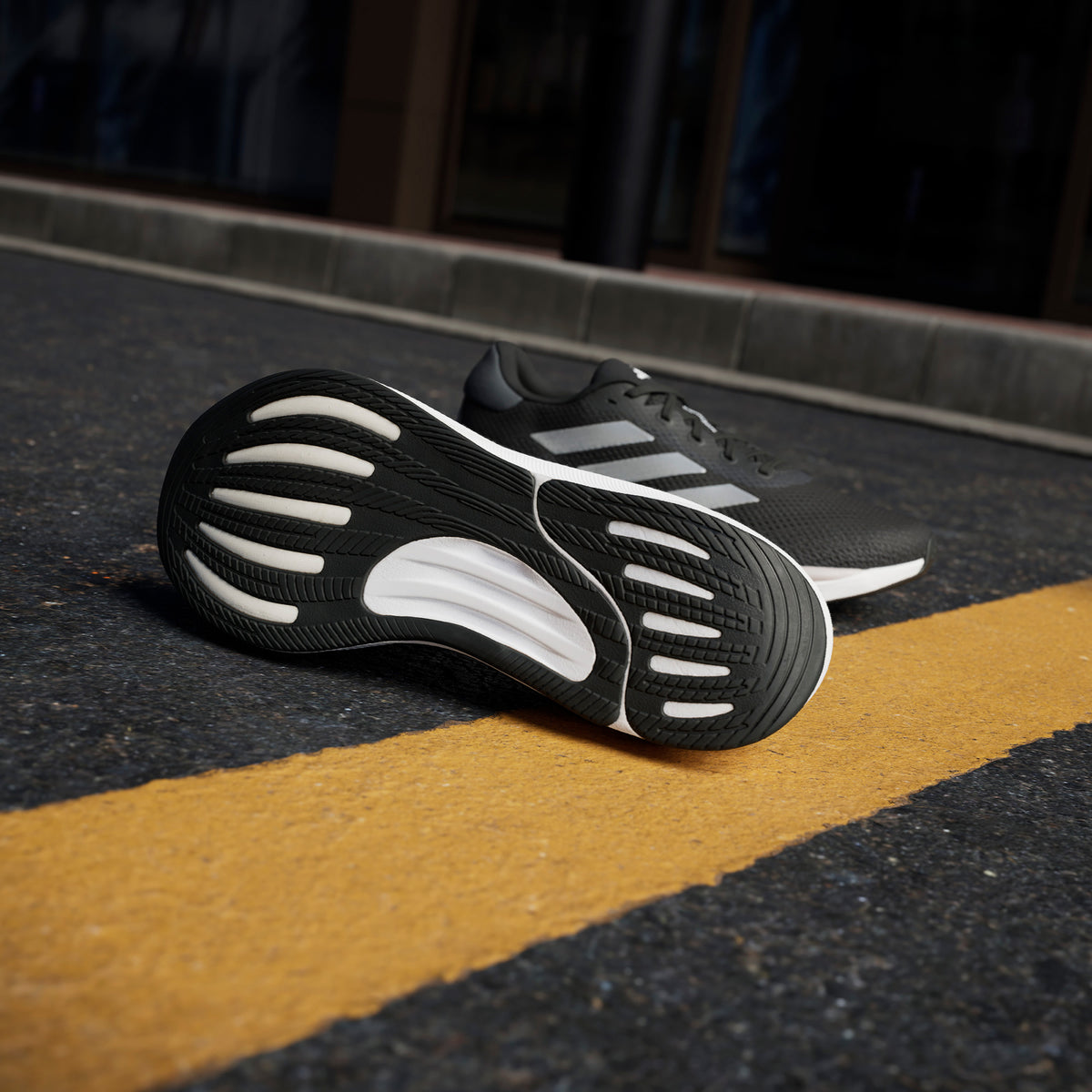 Adidas Supernova Stride Erkek Siyah Koşu Ayakkabısı