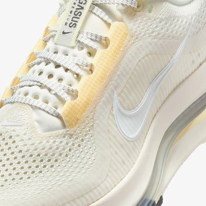 Nike Pegasus Premium Kadın Beyaz Koşu Ayakkabısı