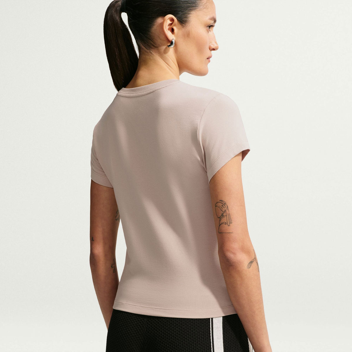 Nike Sportswear Chill Knit Mid Cropped Kadın Krem T-shirt