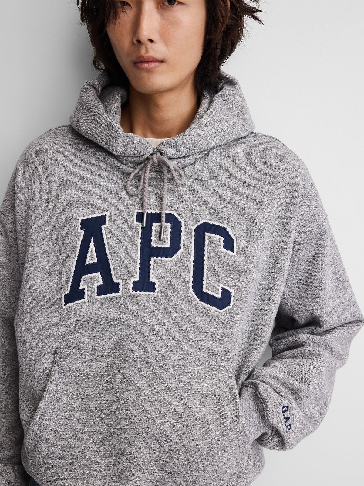Gri Gap × A.p.c. Extra Heavyweight Logo Sweatshirt