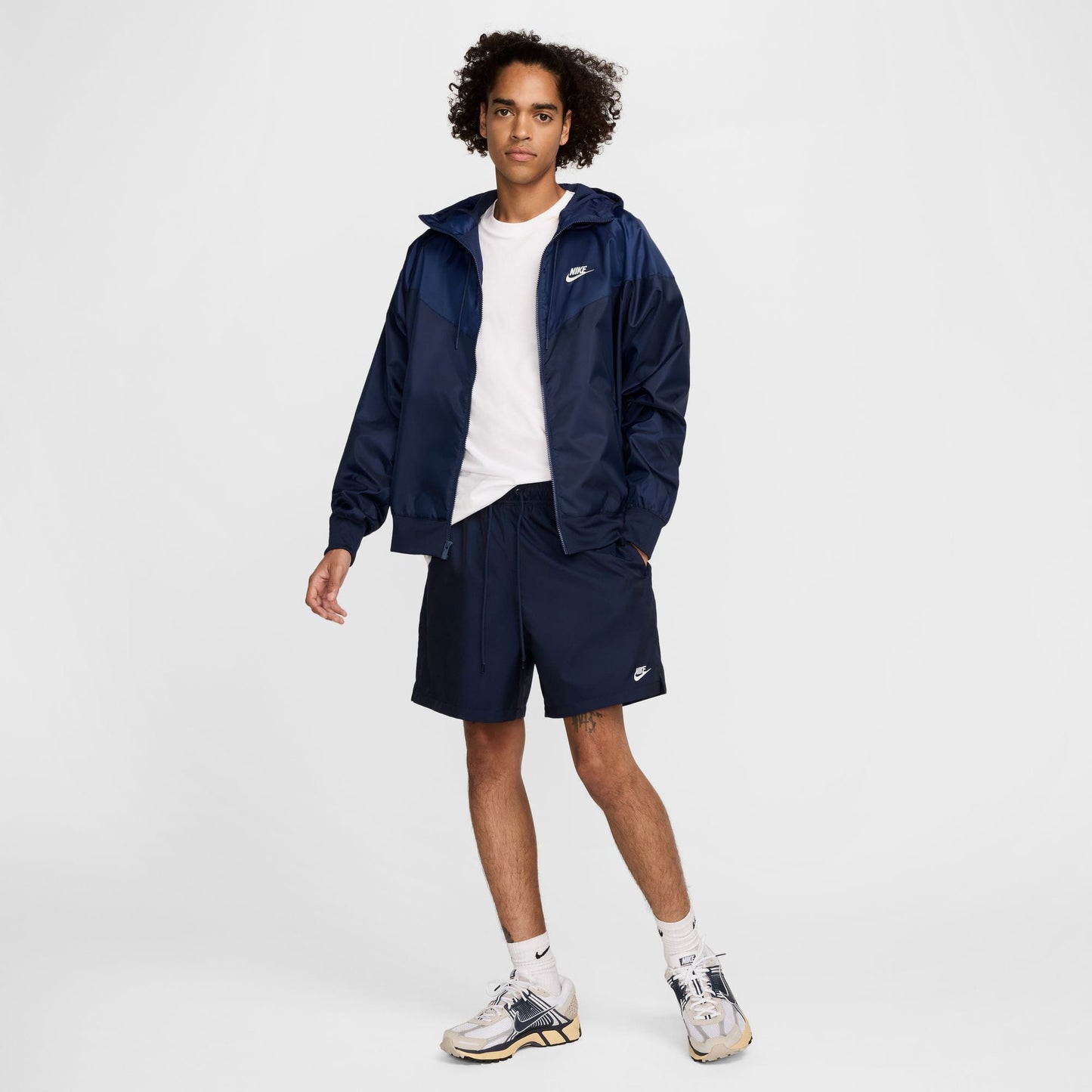 Nike Club Flow Erkek Lacivert Şort