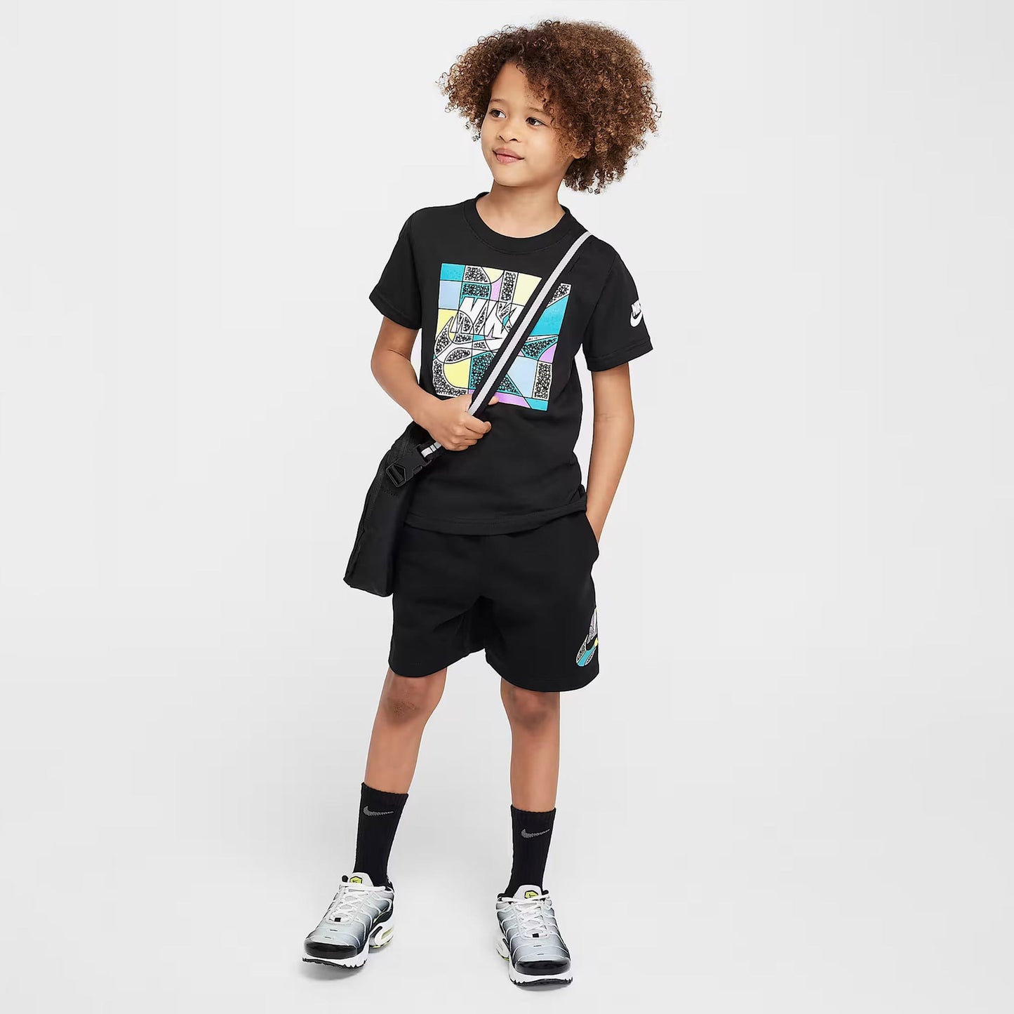Nike Sportswear 'outside The Lines' Çocuk Siyah Şort