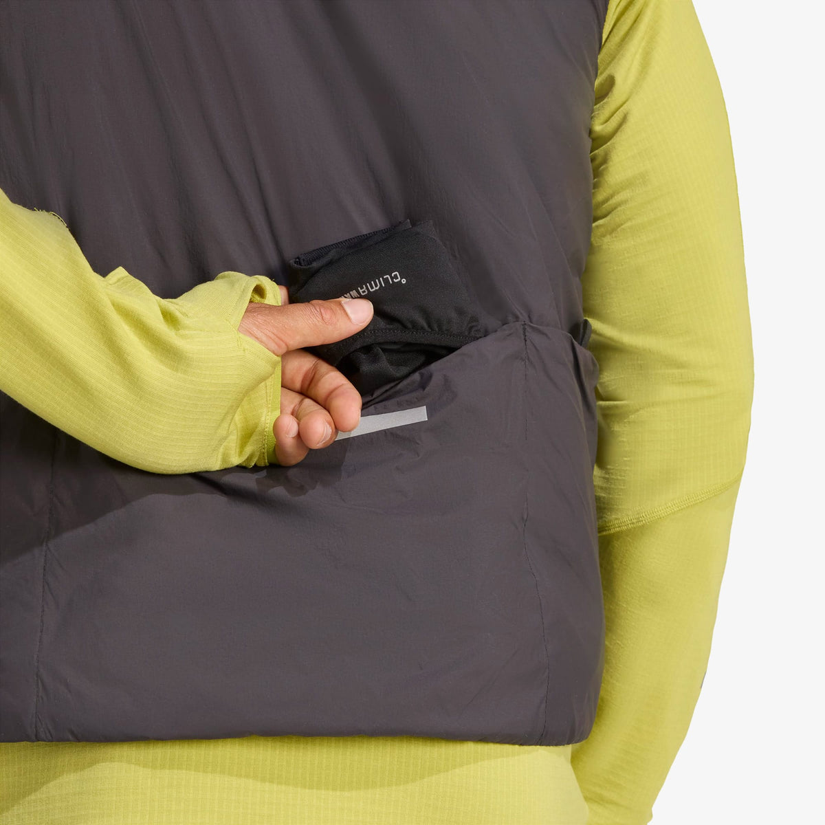 Adidas Adi365 Running Climawarm Erkek Siyah Koşu Yeleği