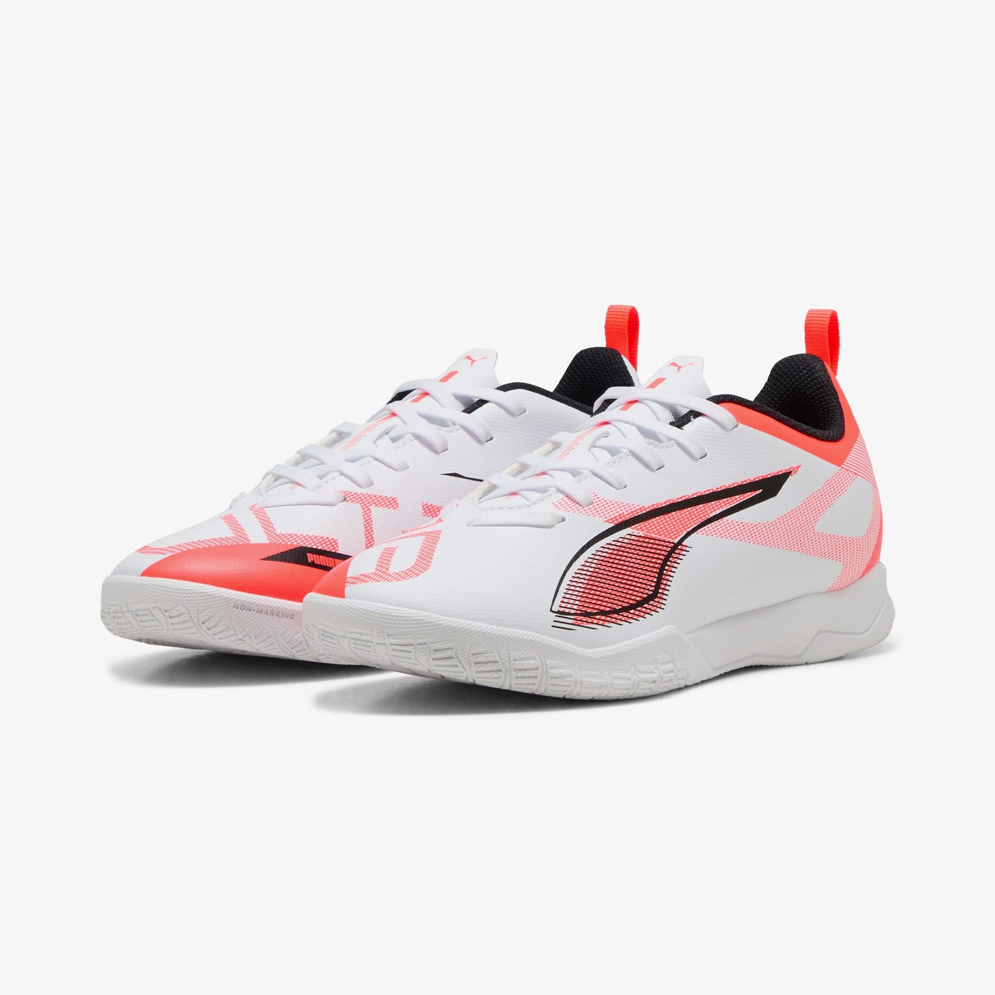 Puma Ultra 5 Play It Jr Çocuk Beyaz Krampon