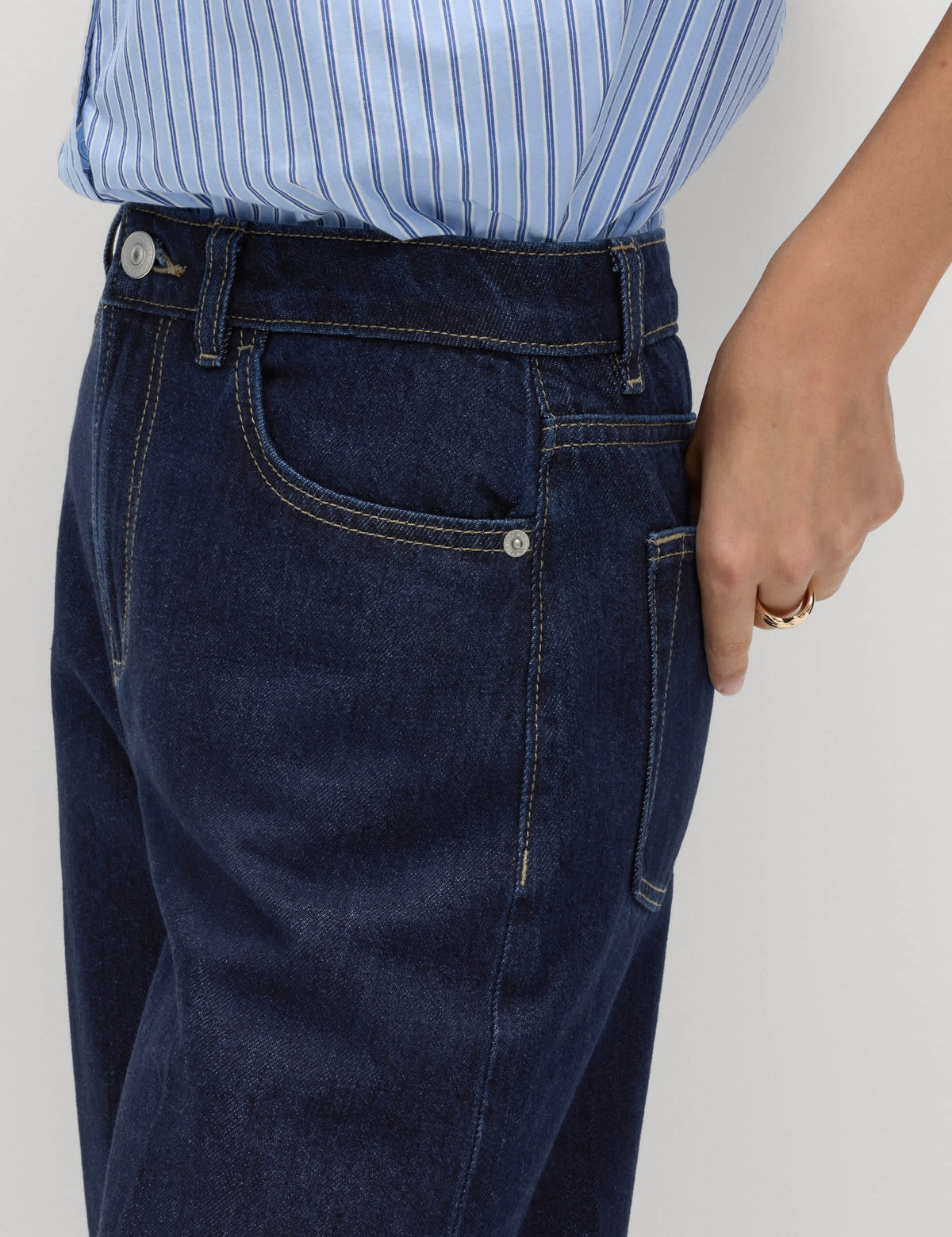 Yüksek Bel Barrel Leg Jean
