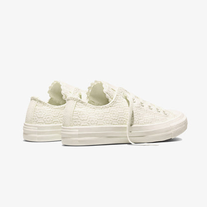 Converse Chuck Taylor All Star Unisex Çiçek Işlemeli Krem Sneaker