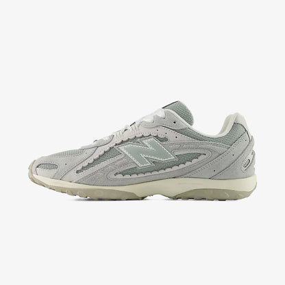 New Balance 204 Lifestyle Kadın Gri Spor Ayakkabı