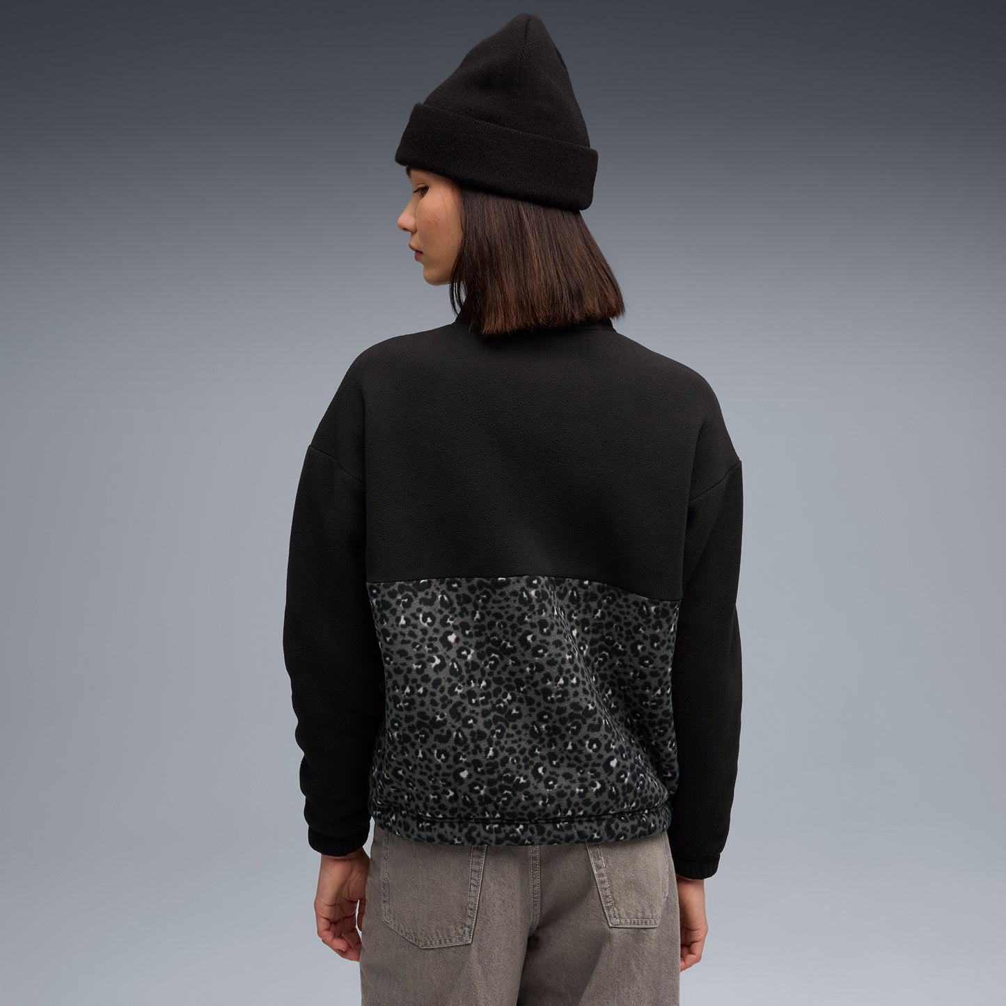 Puma Essentials Animal Crew Kadın Siyah Sweatshirt