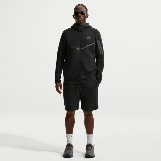 Nike Tech Erkek Siyah Şort