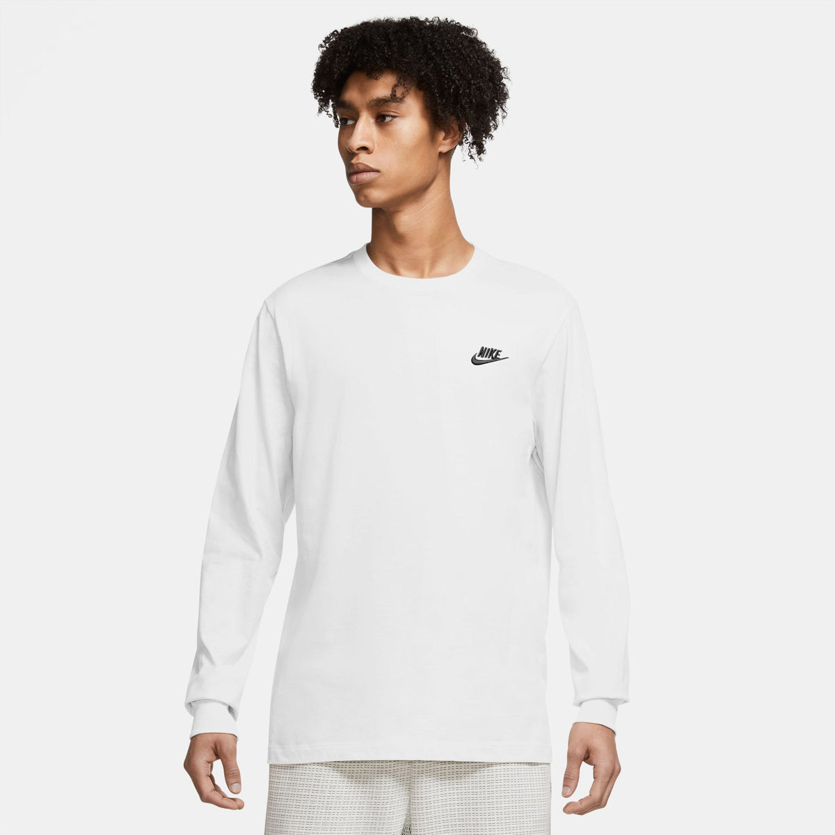 Nike Sportswear Club Erkek Beyaz Uzun Kollu T-shirt