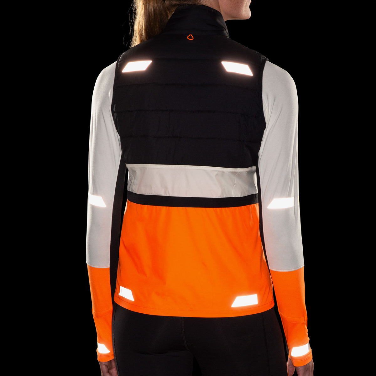 Brooks Run Visible Insulated Vest 2.0 Kadın Beyaz Yelek