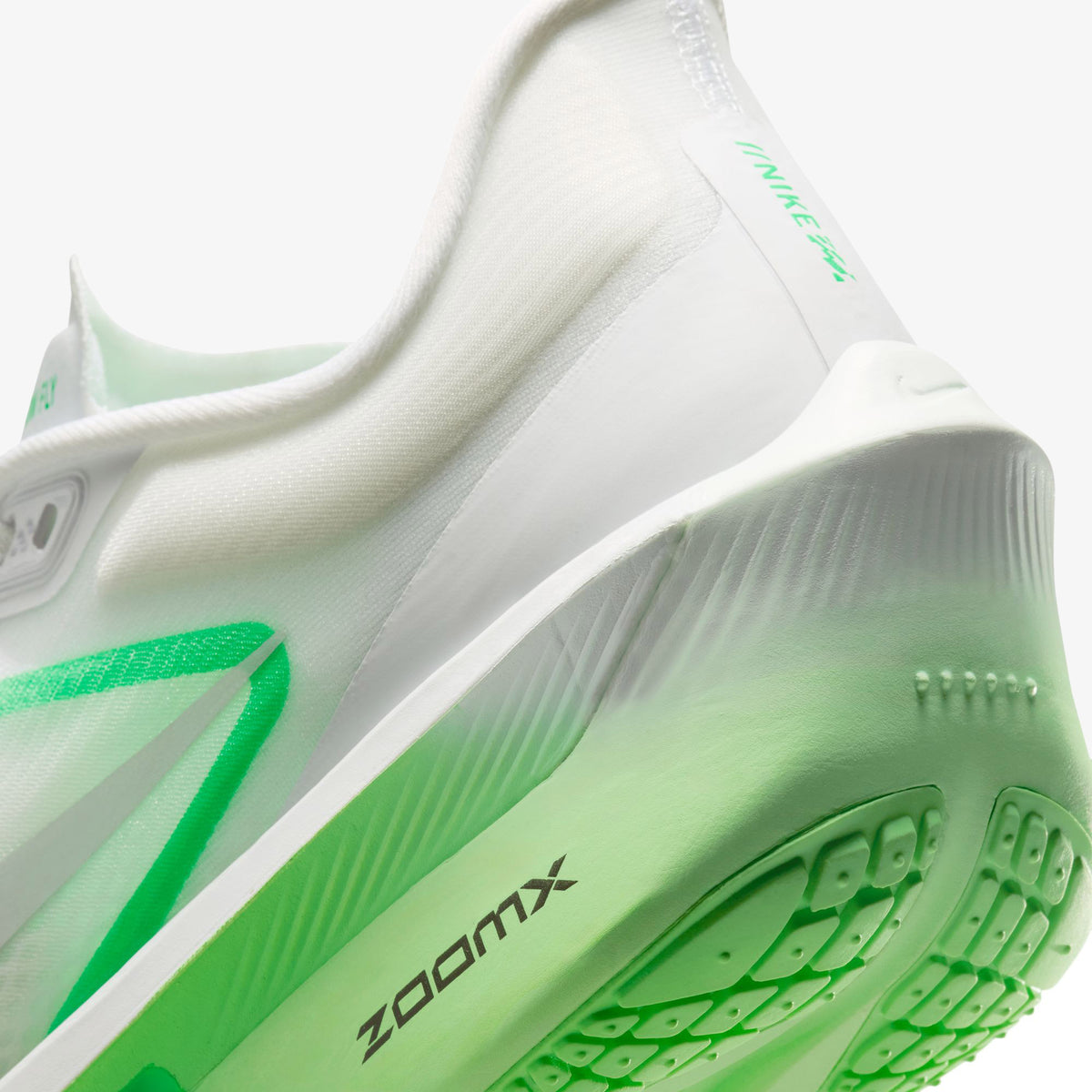 Nike Zoom Fly 6 Kadın Yeşil Koşu Ayakkabısı