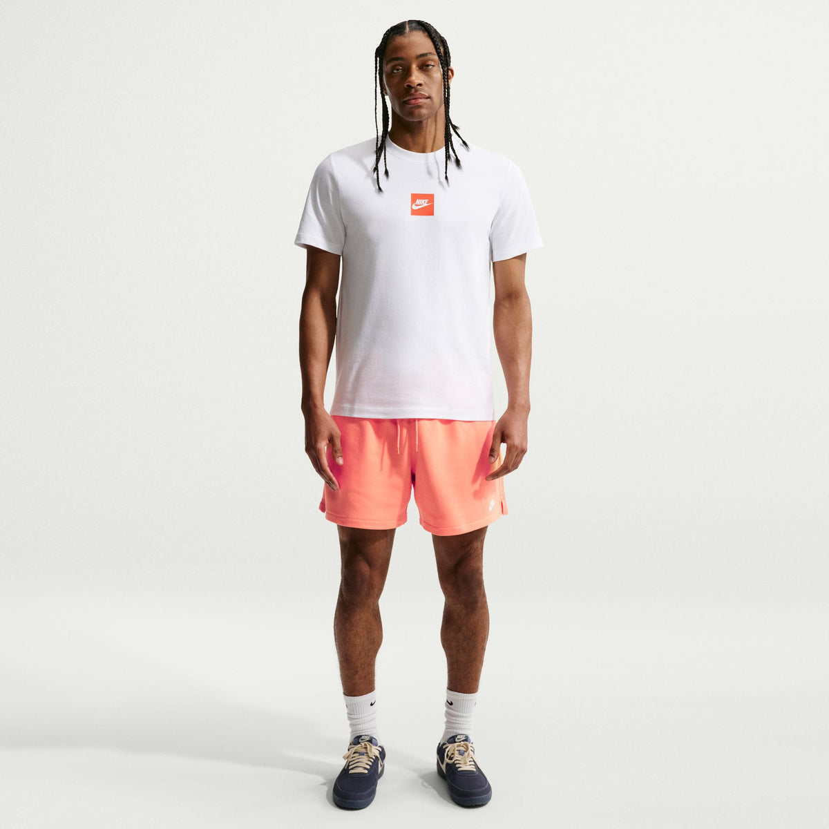 Nike Sportswear Erkek Beyaz T-shirt