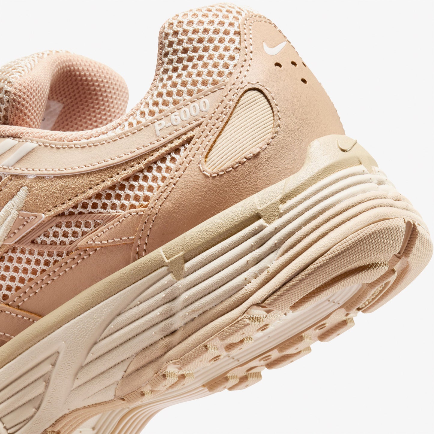 Nike P-6000 Premium Erkek Kahverengi Spor Ayakkabı